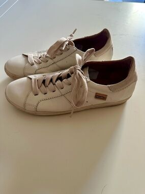 PIKOLINOS Women's Light Beige Leather Lace-Up Sneakers SZ40